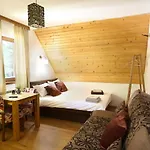 Sport House Novakovic Apartman