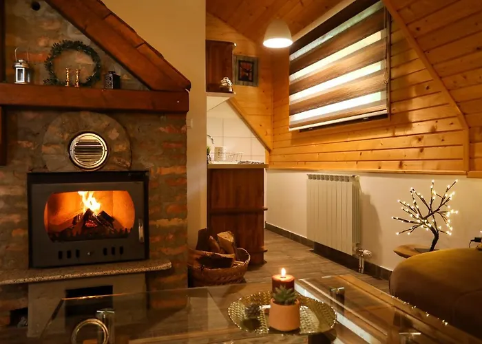 سبورت هاوس نوفاكوفيتش شقة ياهورينا